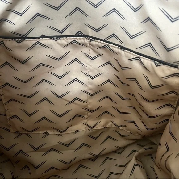 Moda Luxe Colorful Floral Preppy Large Satchel Handbag - Picture 14 of 16